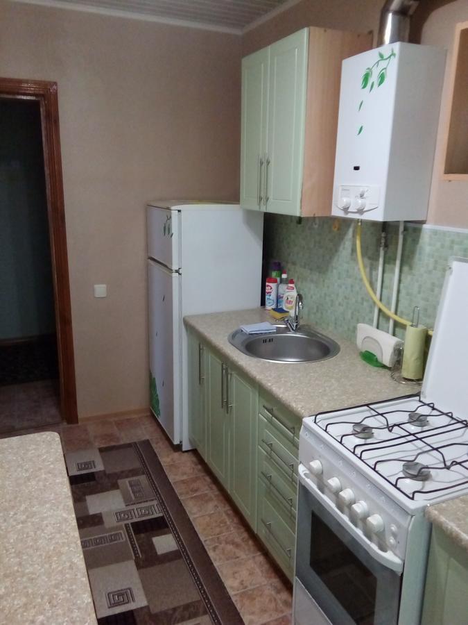 Apartments On Leninskaya Street เนียสวิจ ภายนอก รูปภาพ