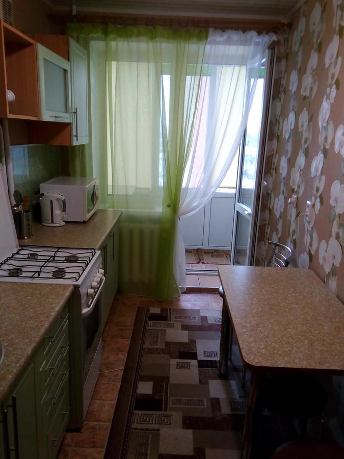 Apartments On Leninskaya Street เนียสวิจ ภายนอก รูปภาพ